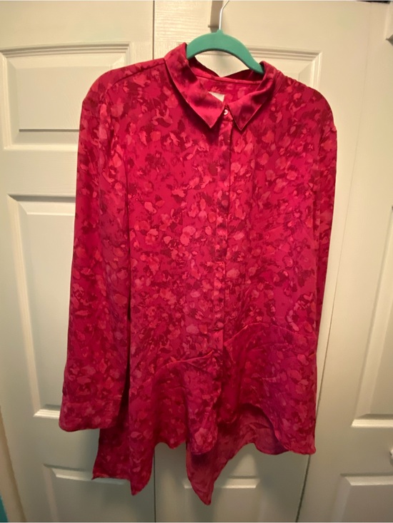 Halston Tops - Halston Women’s Pink Abstract Floral Button Down Blouse Asymmetrical Hem XL